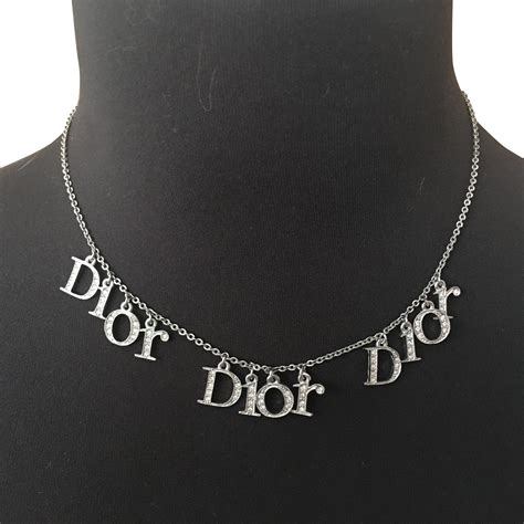 collier dior femme pas cher